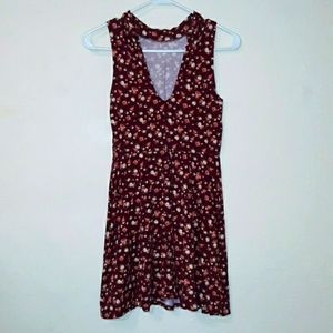 Forever 21 Sleeveless V-Neck Sundress